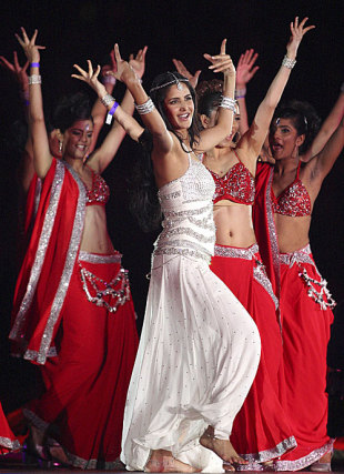Bollywood actress Katrina Kaif dances at the closing ceremony, Royal Challengers Bangalore v Deccan Chargers, IPL, final, Johannesburg, May 24, 2009