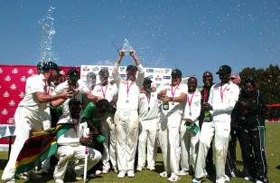The Zimbabwe team celebrates a triumphant return to Test cricket, Bangladesh v Zimbabwe, only Test, Harare, 5th day, August 8, 2011