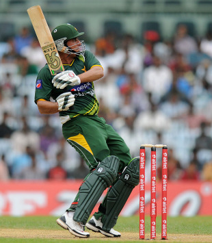 Nasir Jamshed plays the pull, India v Pakistan, 1st ODI, Chennai, December 30, 2012
