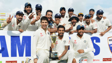 The victorious India team pose the trophy, Sri Lanka v India, 3rd Test, SSC, Colombo, 5th day, September 1, 2015