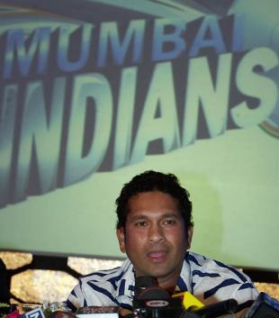 Sachin Tendulkar speaks at the launch of the Mumbai Indians IPL franchise, Mumbai, March 8, 2008