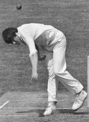 David Thomas in action for Surrey, June 6, 1978